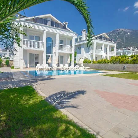 Hanimeli Villa, Oezel Havuzlu, 别墅 *