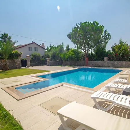 Hanimeli Villa, Oezel Havuzlu, * 费特希耶